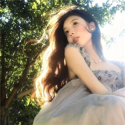黑夜皓齿